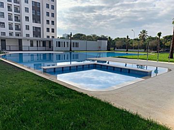 Foto Venta de piso con piscina y terraza en Playa San Juan (Alicante), Pau V