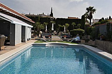 Imagen 1 Venta de casa con piscina en Pedreguer