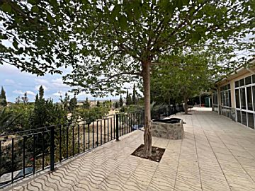 062529 Venta de casa con piscina y terraza en Rebolledo (Alicante)